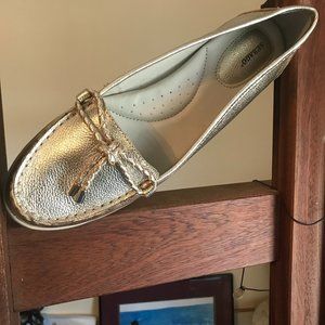 NWB! Gold Sebago Boat Shoes